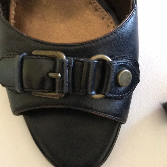 Naturalizer Black pumps - Picture 5 of 6